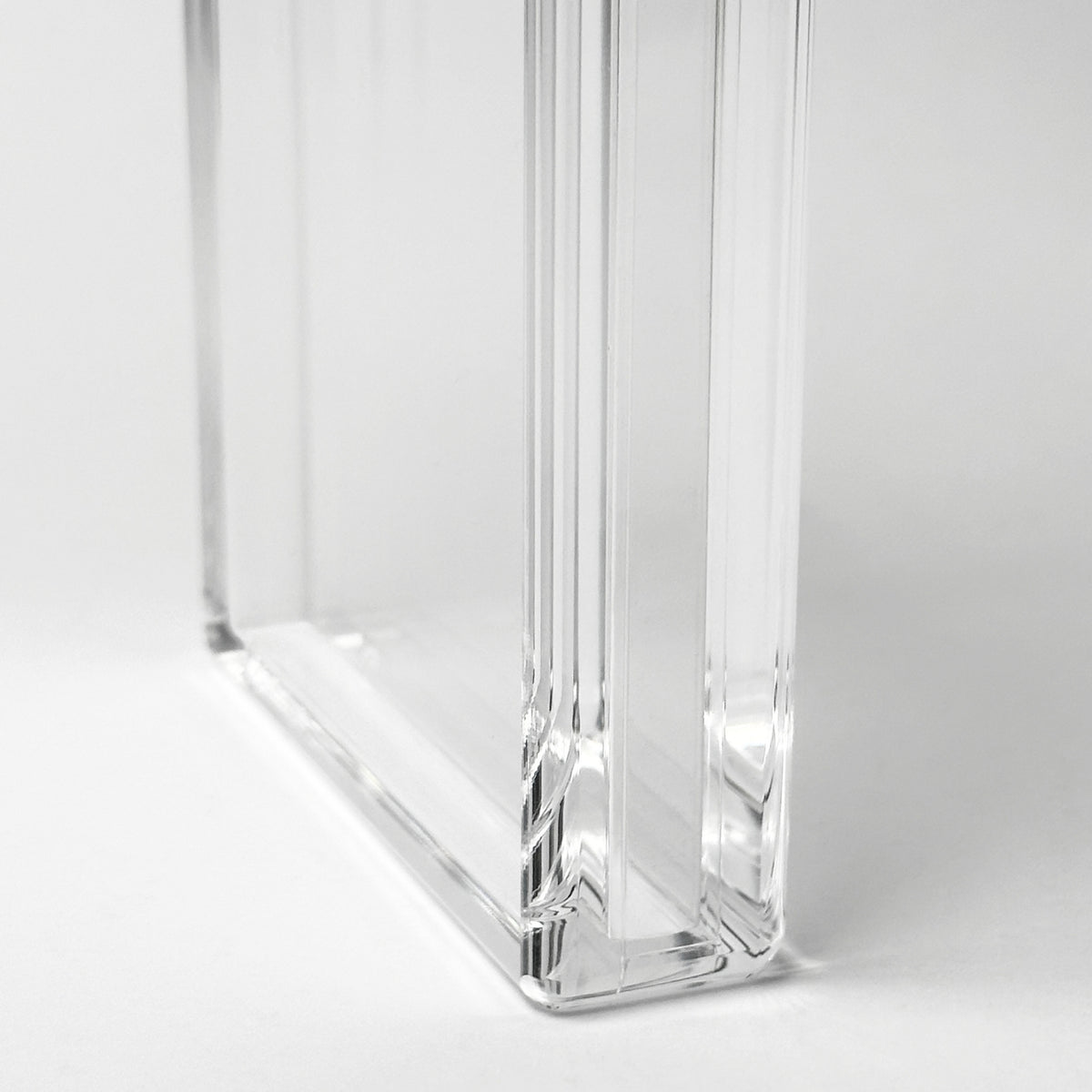 Premium PSA, CGC, TAG Graded Card Acrylic Case With Magnetic Lid