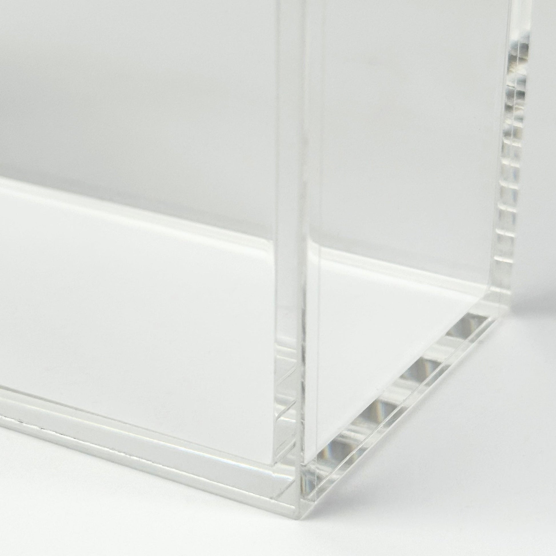 One Piece English PRB - 01/02 Booster Box Acrylic Case With Magnetic Lid - Booster Box Acrylic Case - TCG Armour - OPENG-PRB