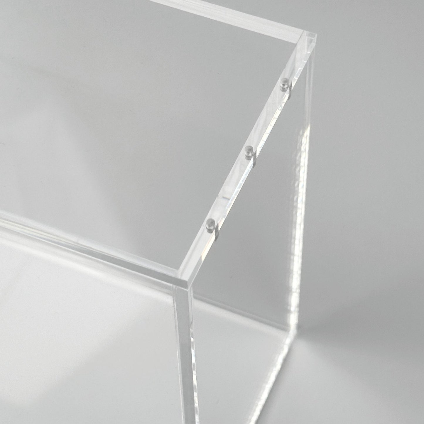 One Piece Slim Fit English OP01 - 2 Booster Box Acrylic Case With Magnetic Lid - Booster Box Acrylic Case - TCG Armour - ENG-OP1BB