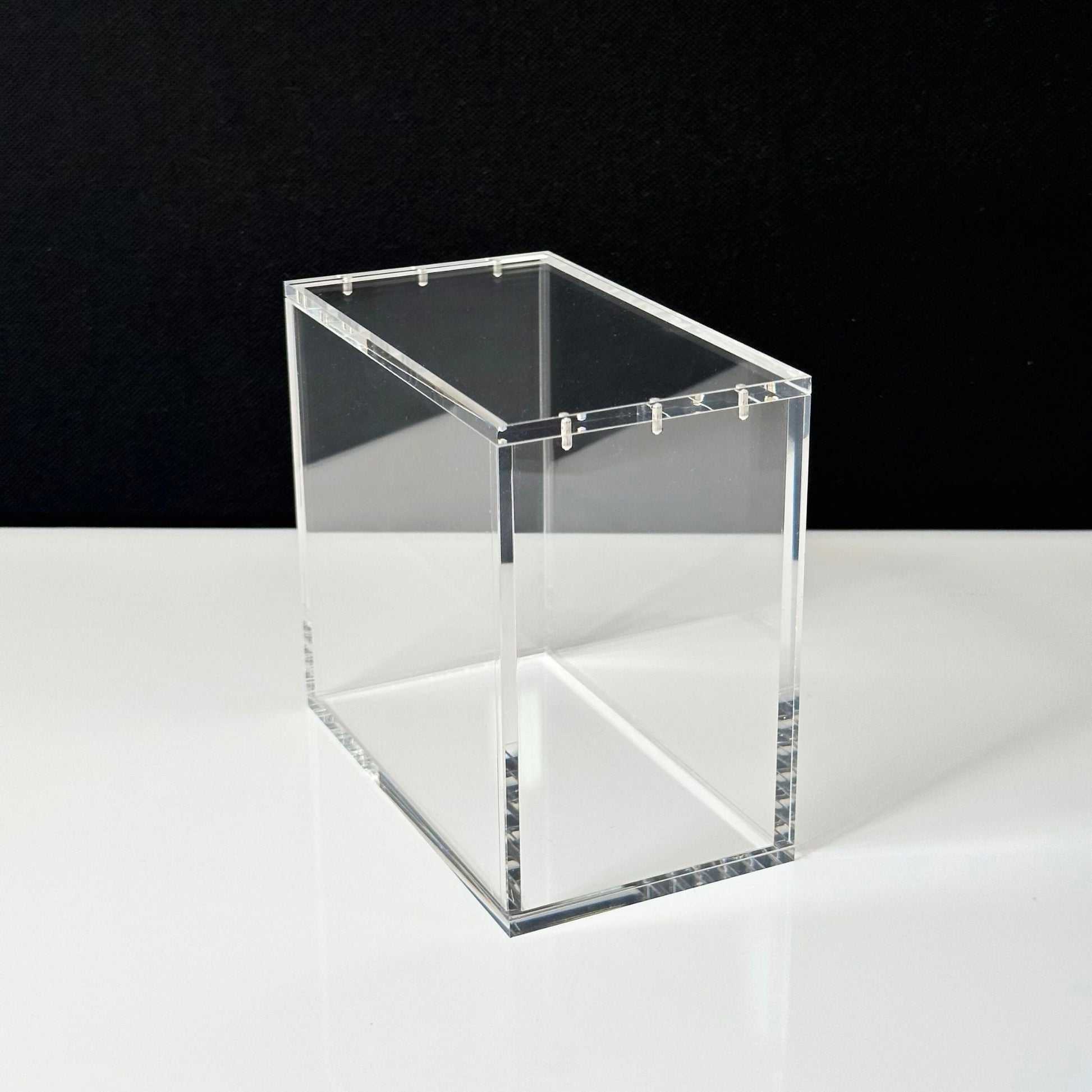 One Piece Slim Fit English OP01 - 2 Booster Box Acrylic Case With Magnetic Lid - Booster Box Acrylic Case - TCG Armour - ENG - OP1BB