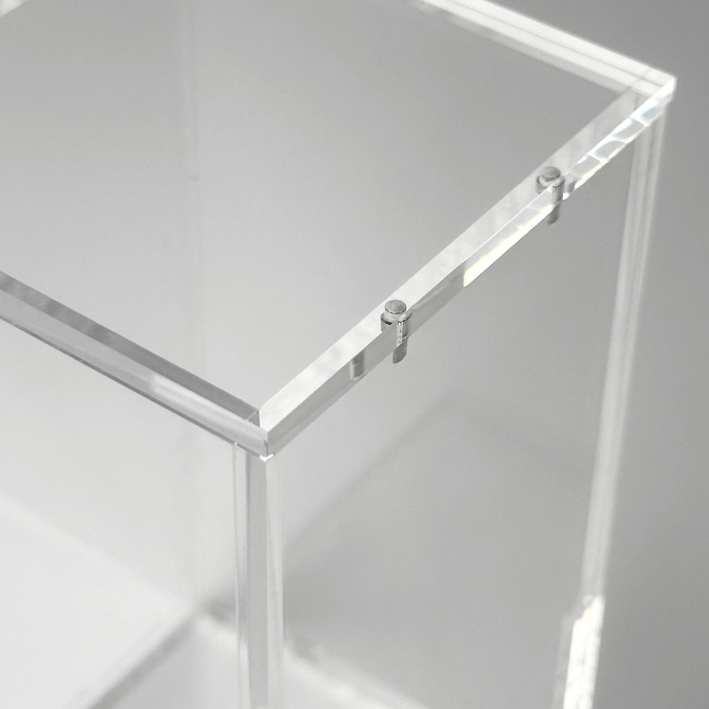 One Piece Slim Fit Japanese OP01 - 03 Booster Box Acrylic Case With Magnetic Lid - Booster Box Acrylic Case - TCG Armour - JAP-OPBB1