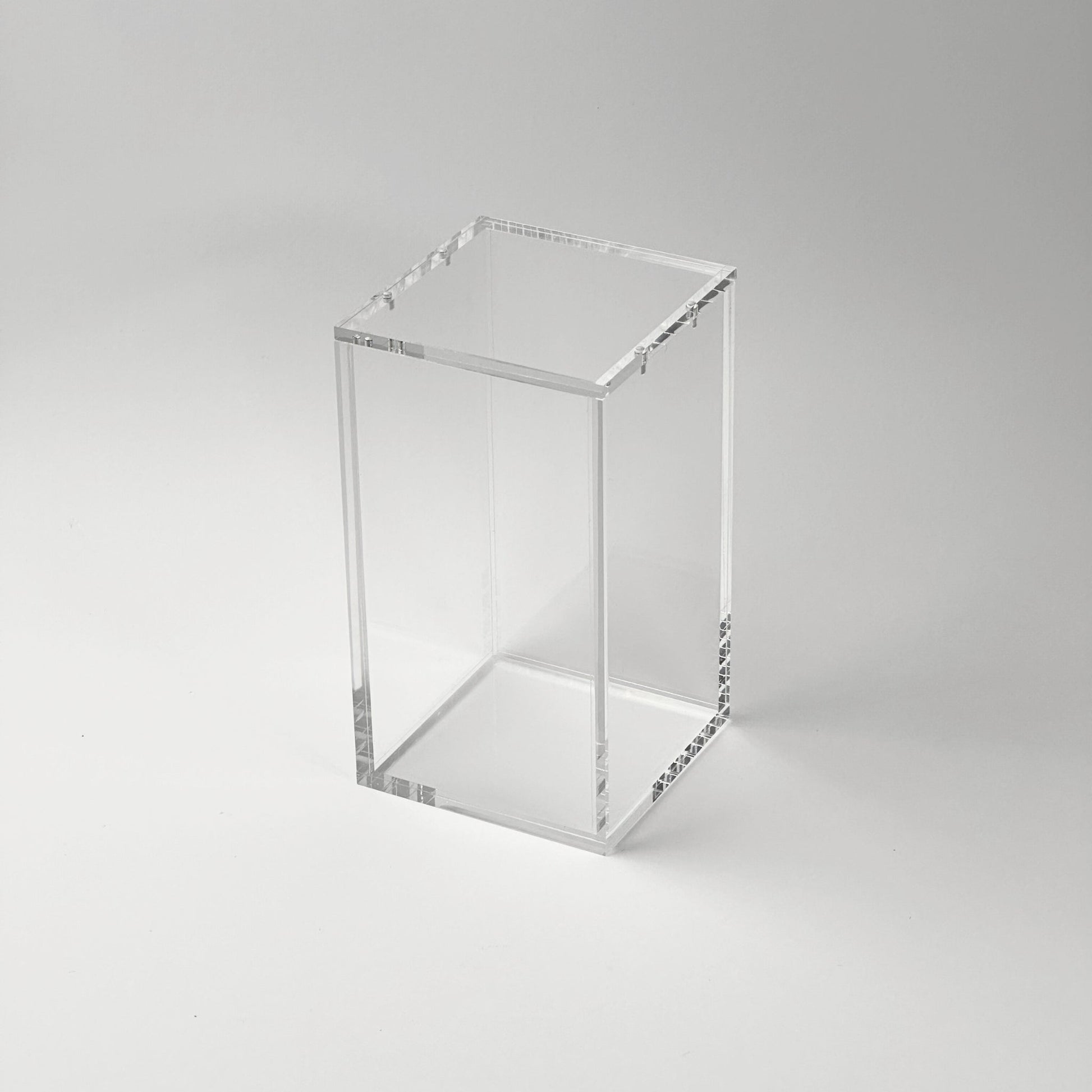 One Piece Slim Fit Japanese OP01 - 03 Booster Box Acrylic Case With Magnetic Lid - Booster Box Acrylic Case - TCG Armour - JAP-OPBB1